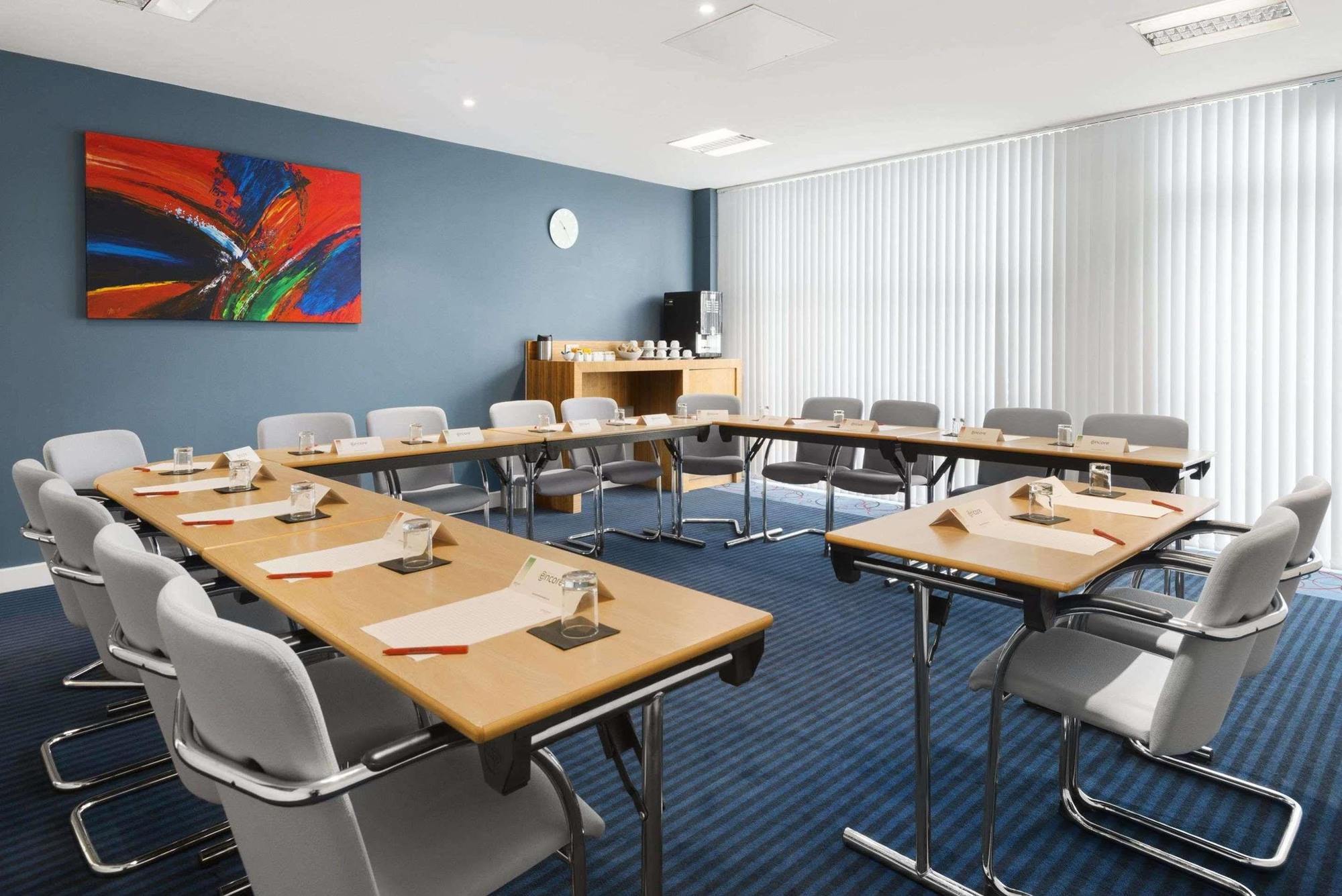 Ramada Encore Doncaster Extérieur photo